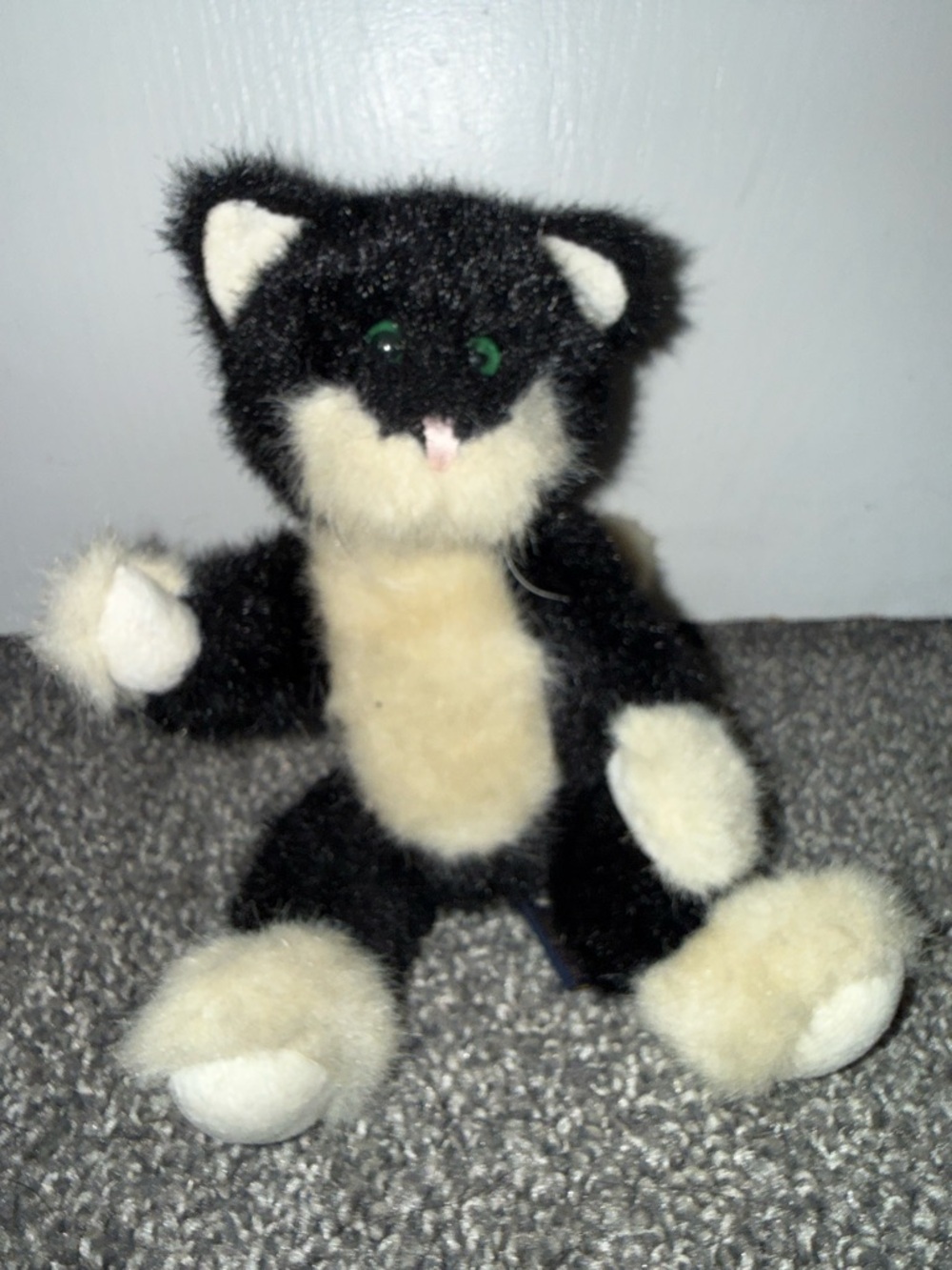 Boyds Collection Tuxedo Cat Plush Jointed Poseable Vintage 1997 Stuffed Animal - Picture 4 of 10